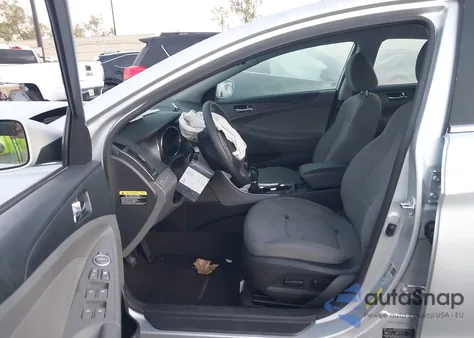 2013 Hyundai Sonata Gls z USA, uszkodzony, nr VIN 5NPEB4AC2DH652059